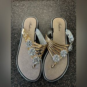 Women Floral Flat Sandals Fashion Open Toe Non-slip Shoes Outdoor Beach Slides